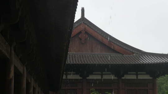 雨天屋檐下雨雨水惊蛰禅意古风清明大暑