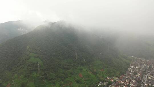 日出云海山云山河穿云