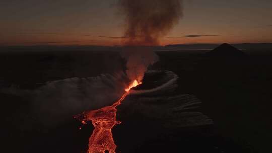 航拍火山活动 岩浆流动视频素材模板下载