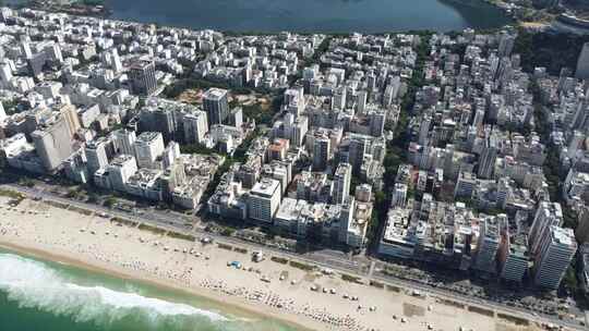 巴西沿海城市建筑和山脉的全景照片
巴西里约热内卢，无人机4k
埃