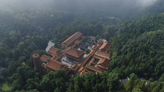 航拍杭州临安西天目山禅源寺