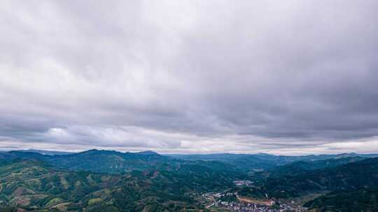 8K震撼山区山峰恶劣乌云天气航拍延时