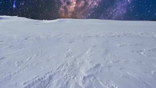 雪原夜幕 星光闪烁 无尽的宁静美丽