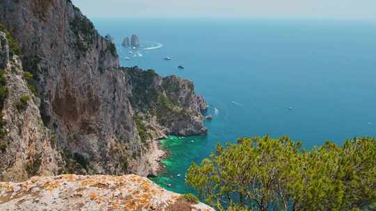 海岸，崎岖的山顶，海岸，悬崖