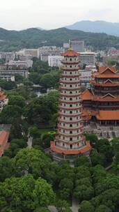 福建福州西禅古寺报恩塔竖屏航拍