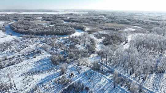 4K航拍海拉尔河流域冬季雪景