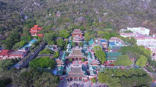 航拍厦门思明区南普陀寺建筑群全景