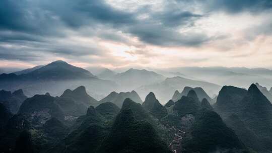 桂林山水云海自然风光