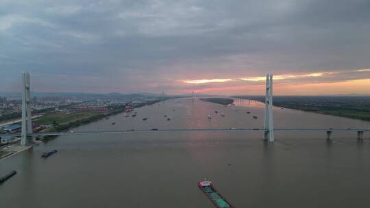 长江大桥日落晚霞夕阳江西九江