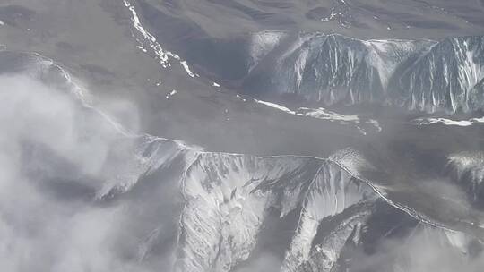 飞机上航拍 俯瞰雪山 藏区大气_1665
