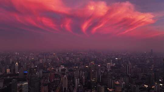 上海城市上空火烧云