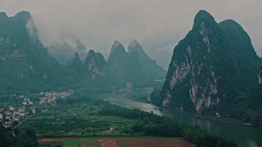 桂林山水云海