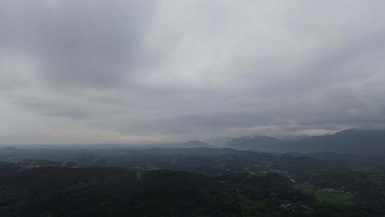 绵阳北川附近的大山与村庄