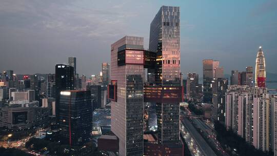 4k环绕航拍深圳南山地标建筑腾讯滨海大厦