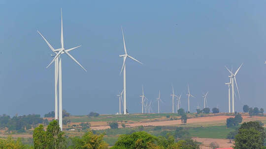 风力发电设施平原风力发电