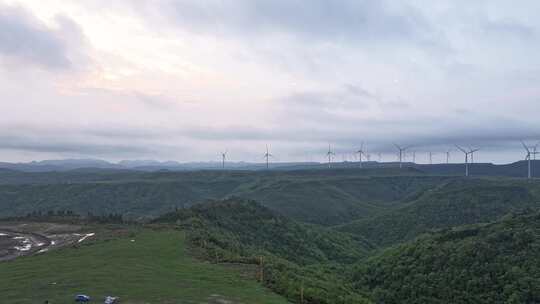 龙里油画大草原傍晚航拍