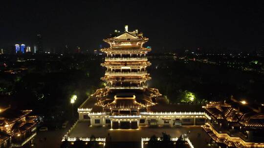 山东济南大明湖景区超然楼夜景航拍