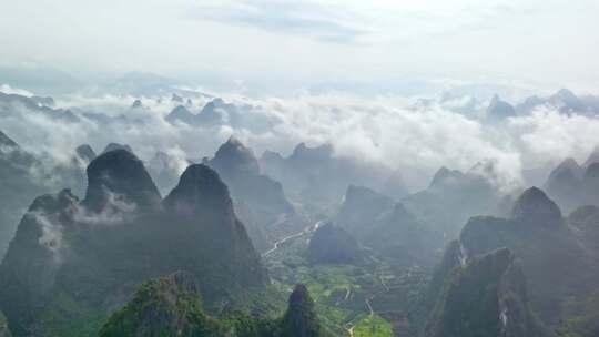 桂林山水鸟瞰图大气宏伟群山云海云雾日出视频素材模板下载