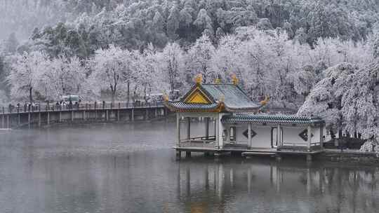 庐山如琴湖雪景雾凇云海大气航拍