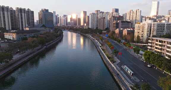 夕阳下的成都市中心九眼桥锦江航拍风景