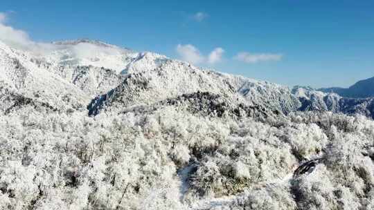 西岭雪山 雪景 大雪覆盖的自然风光 航拍