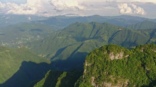 航拍峡谷山脊地形