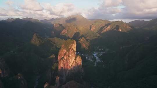 温州永嘉楠溪江风景区石桅岩