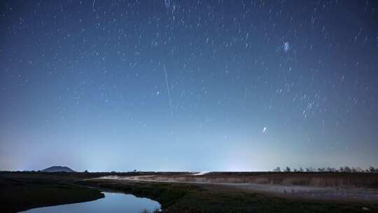 鄱阳湖深秋都昌马影湖星轨延时