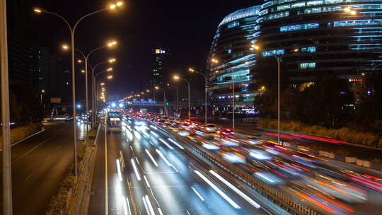 北京夜间高速公路交通延时