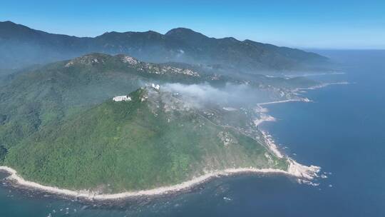 航拍深圳东西涌天文台海岸线云海景观4K