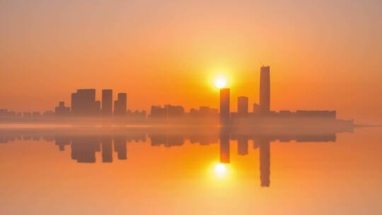 苏州吴江太湖日出日落航拍城市天际线