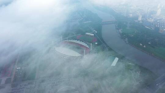 义乌市体育场上空壮观云海奇观4K航拍