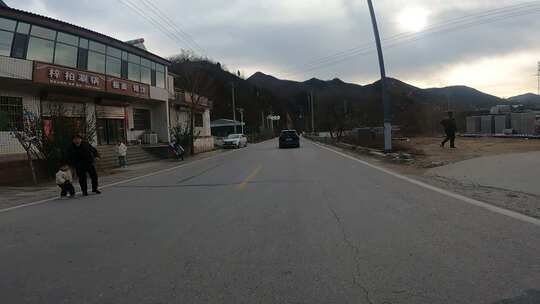 公路 车辆 行驶 移动 道路 自然风景