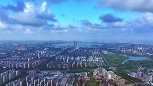 航拍上海临港新片区  滴水湖全景