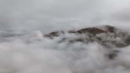 珠峰大本营雪山航拍