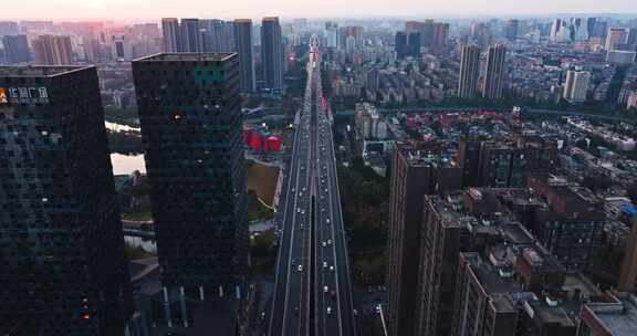 航拍成都二环路高架桥城市天际线日落风景