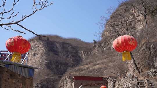 山村 大山 农村 桥 溪流 初春 北方