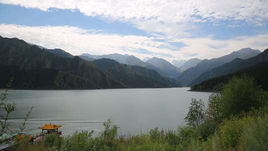 新疆乌鲁木齐天池景区