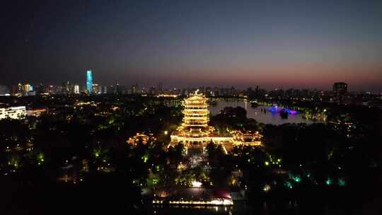 济南大明湖超然楼夜景航拍