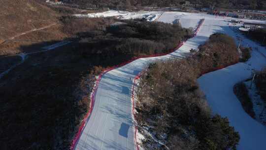 航拍2022东北亚滑雪场雪道 雪上运动