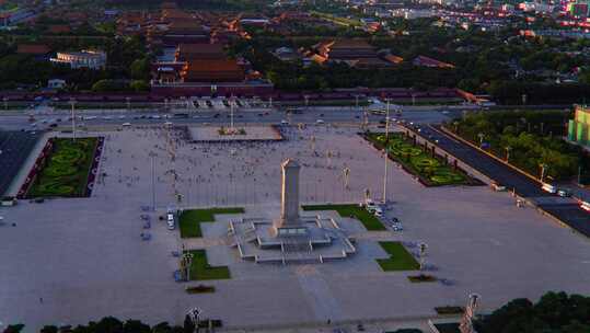 航拍俯瞰人民英雄纪念碑广场