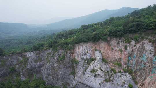 湖北襄阳孟浩然雕像航拍