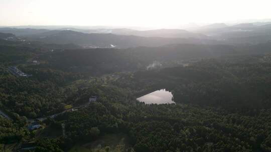 广元剑阁古蜀道古柏夕阳下的翠云廊航拍素材