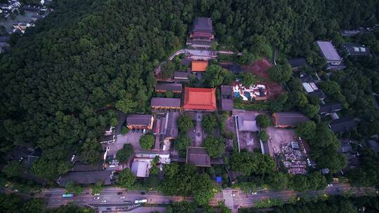 航拍杭州西湖风景区南屏山净慈寺古刹庙宇