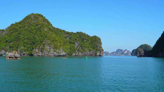 海上岛屿的美丽风景