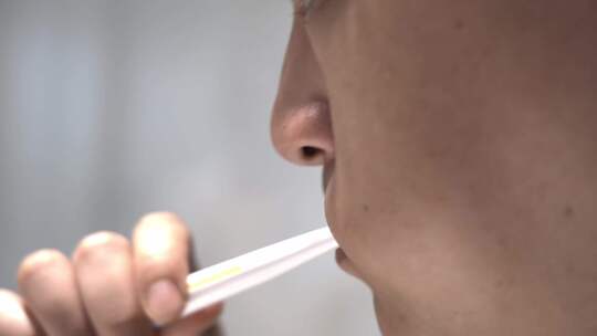 早起洗脸刷牙挤牙膏系列