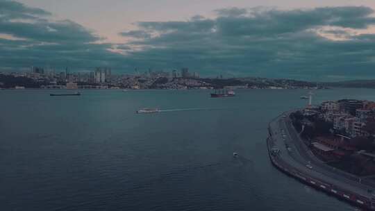 伊斯坦布尔博斯普鲁斯海峡邮轮空中跟踪