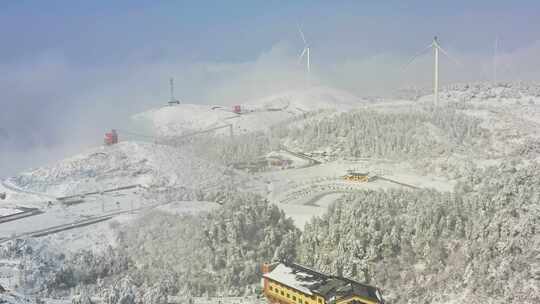 【合集】航拍冬季高山风车雪景云海