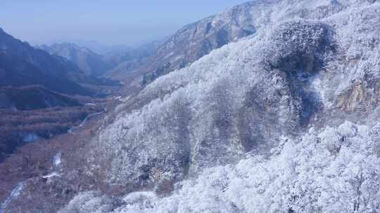 秦岭分水岭  冰雪世界