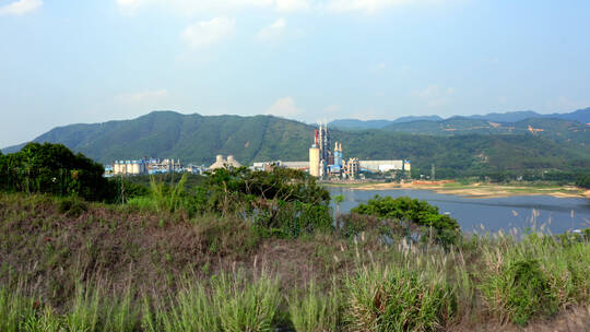 水泥厂 水泥 湖水 湖面 自然